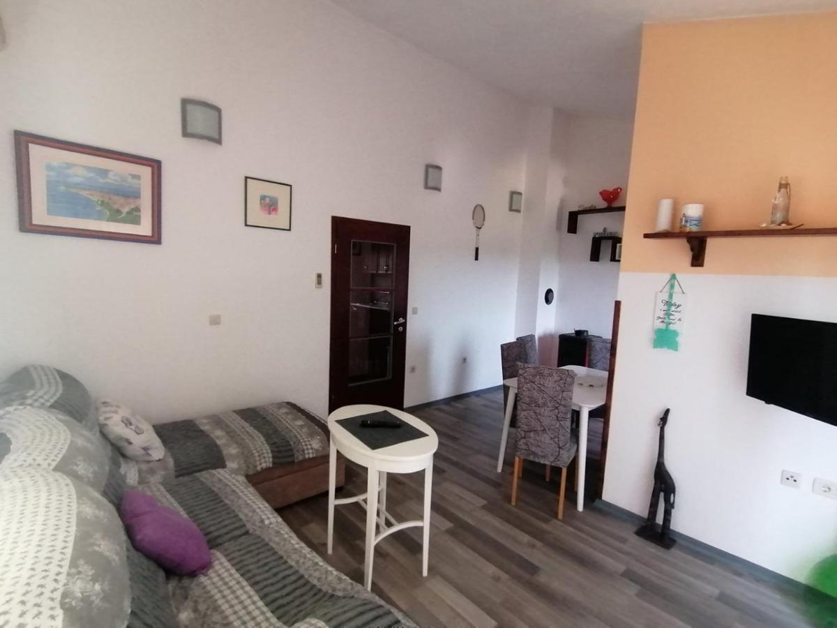Apartman Perci Vrh Tar-Vabriga Exterior foto